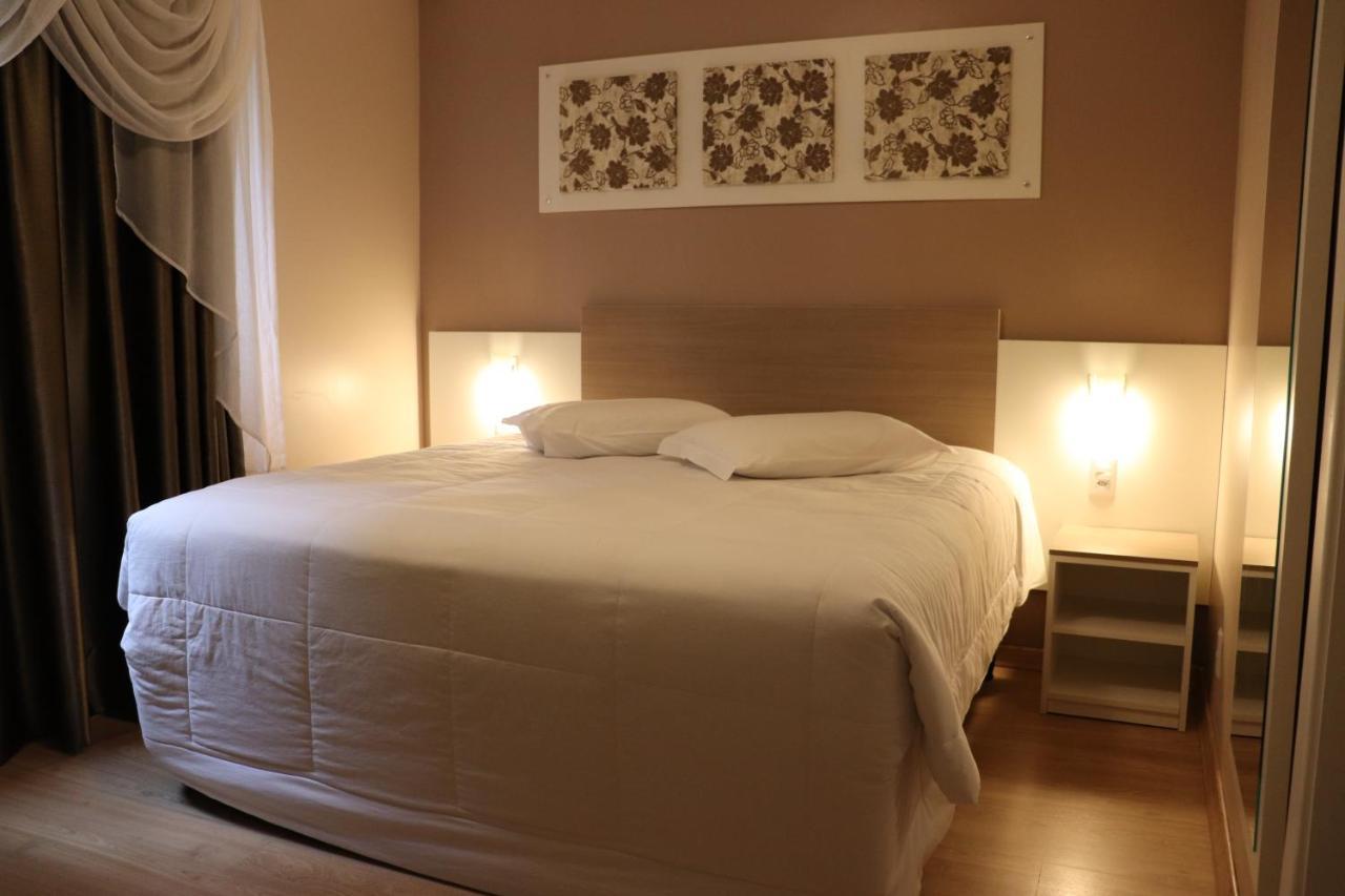 Quarto Duplo Standard